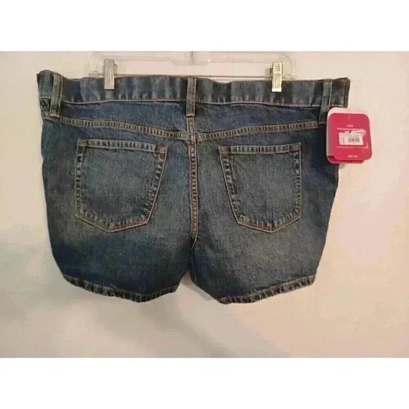 Isabel under belly  Maternity Midi Jean Shorts Size 12 NEW - Picture 2 of 10